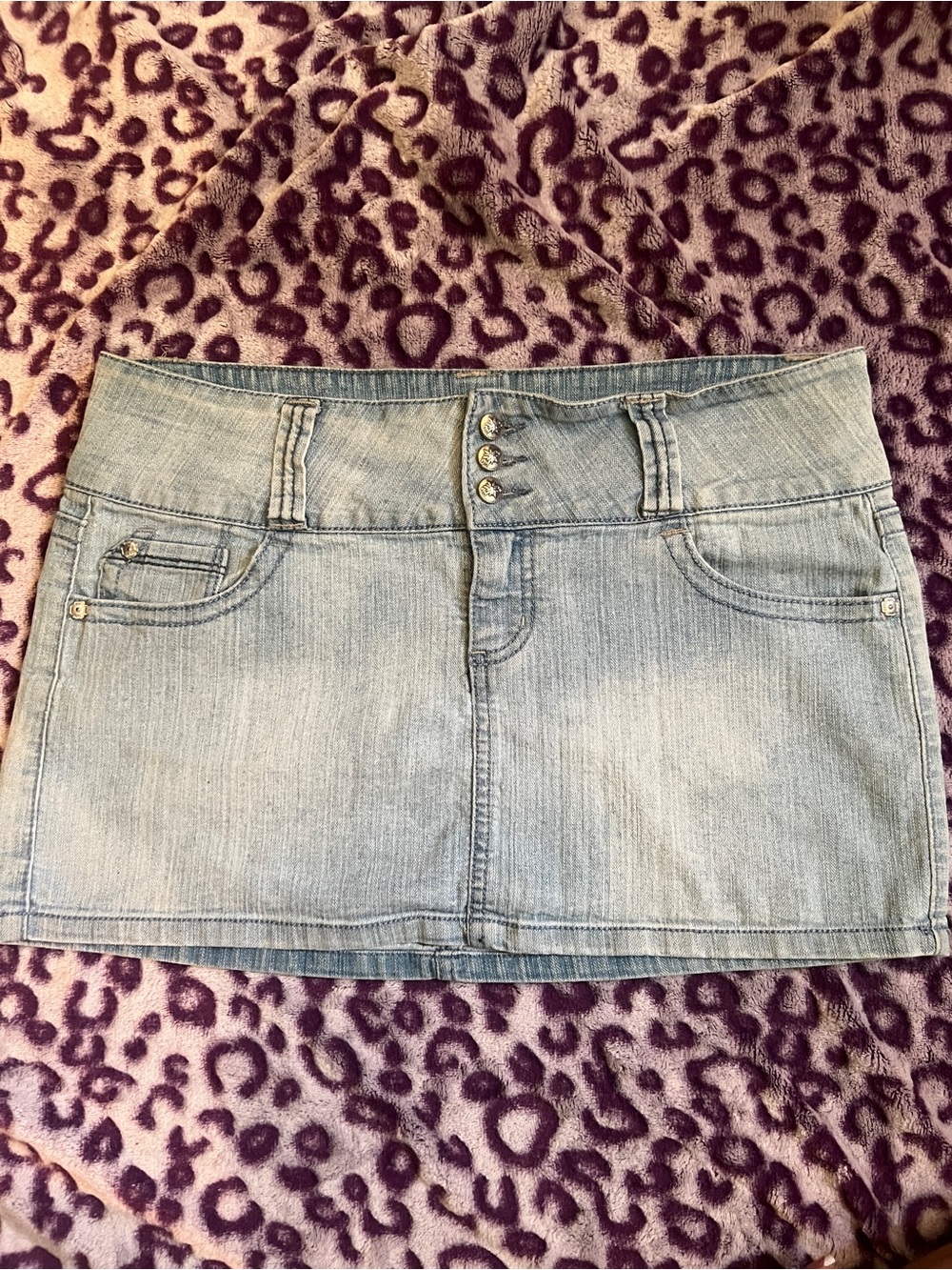 lei Light Wash Denim Mini Skirt - Light Blue